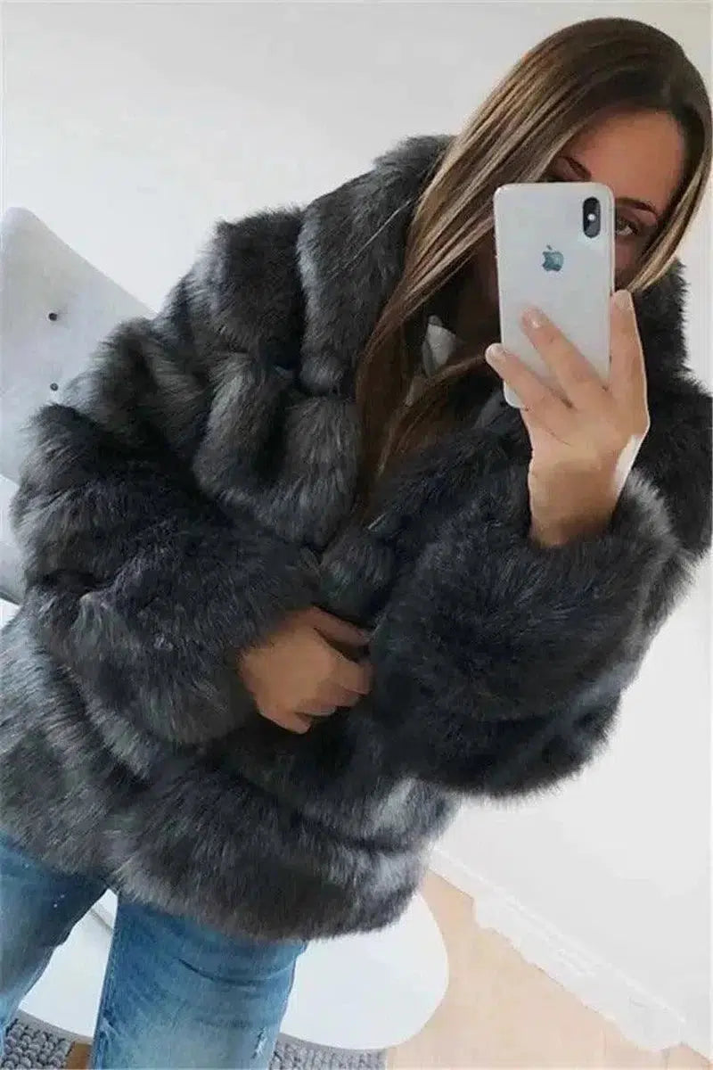 Cheky - Fur fox fur hooded women's coat