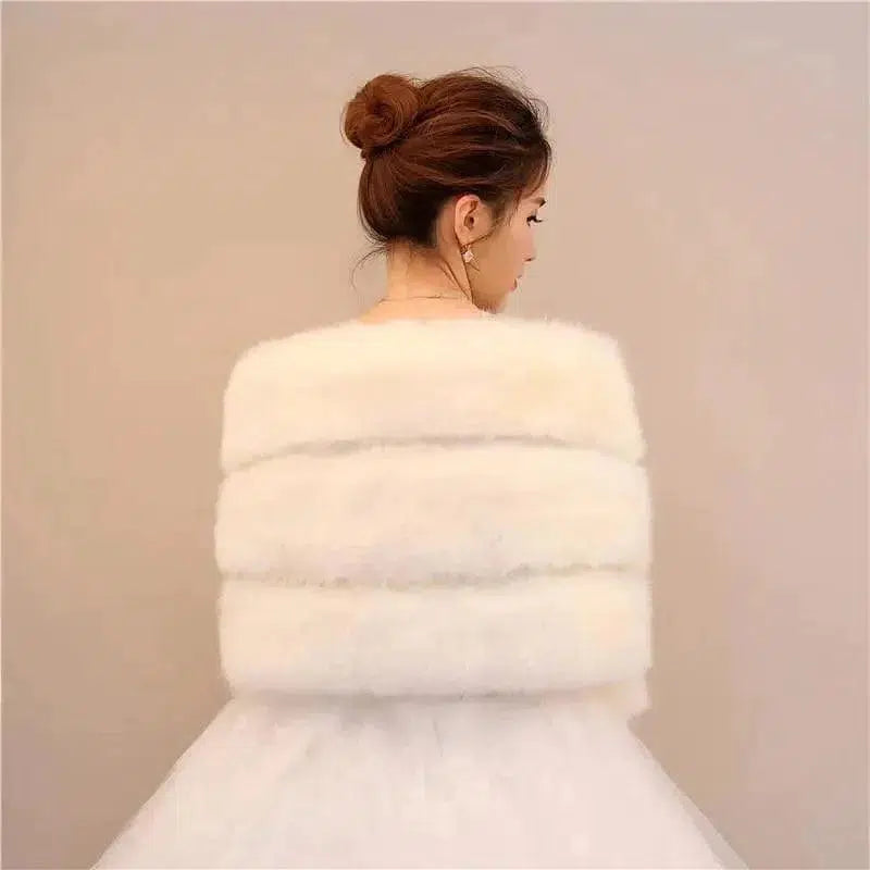 Cheky - Large Thickened Warm Bridesmaid Cloak Faux Fur Shawl